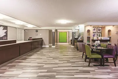 Photo 5 - La Quinta Inn by Wyndham Odessa
