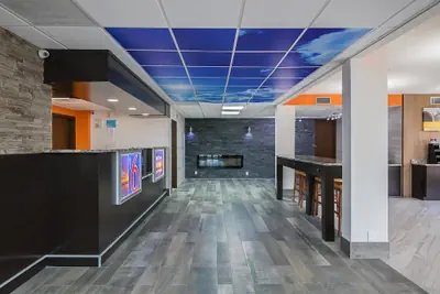 Photo 4 - Motel 6 Savannah, GA - Midtown