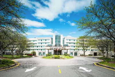 Photo 2 - Embassy Suites by Hilton Parsippany