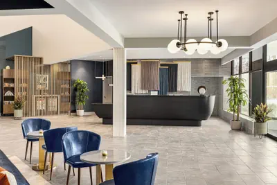 Photo 4 - Crowne Plaza Virginia Beach Town Center by IHG