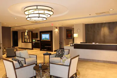 Photo 5 - DoubleTree by Hilton Raleigh Crabtree Valley