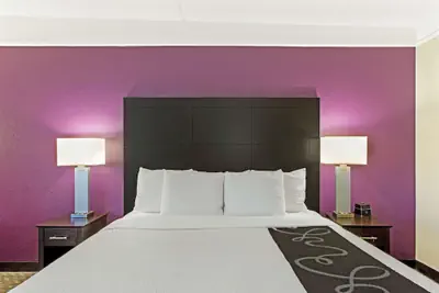 Photo 5 - La Quinta Inn & Suites by Wyndham Boston-Andover