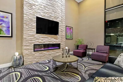 Photo 3 - La Quinta Inn & Suites by Wyndham Boston-Andover
