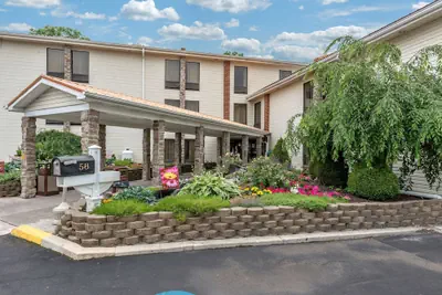 Photo 2 - Comfort Inn West Hazleton