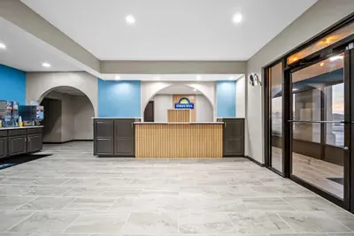 Photo 3 - Days Inn by Wyndham Troy