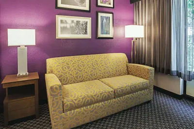 Photo 5 - La Quinta Inn & Suites by Wyndham Rancho Cordova Sacramento