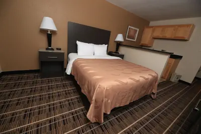 Photo 5 - Quality Inn DFW Airport North