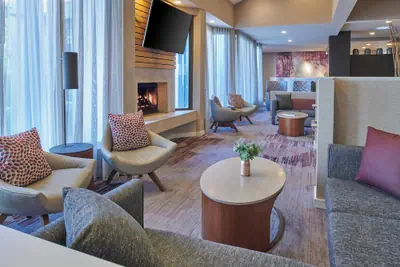 Photo 5 - Courtyard by Marriott Detroit Warren