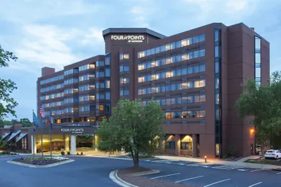 Photo 2 - Four Points by Sheraton Richmond