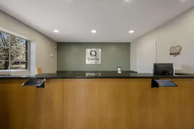 Photo 4 - Quality Inn University Area