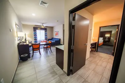 Photo 4 - Holiday Inn Express & Suites Oklahoma City Southeast I-35 by IHG