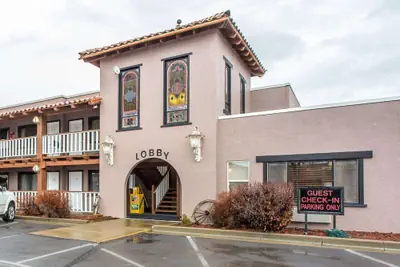 Photo 2 - Rodeway Inn Baker City