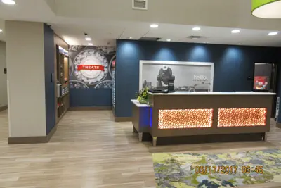 Photo 3 - Hampton Inn & Suites Syracuse North Airport Area