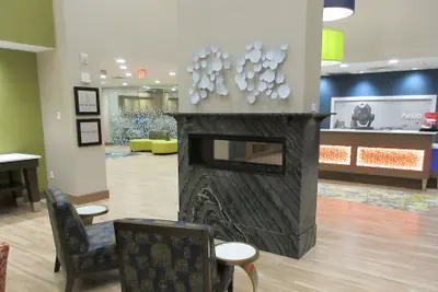 Photo 5 - Hampton Inn & Suites Syracuse North Airport Area