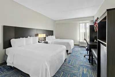 Photo 5 - Allentown Park Hotel by The Red Collection
