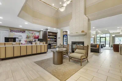 Photo 4 - Sonesta ES Suites Dulles Airport
