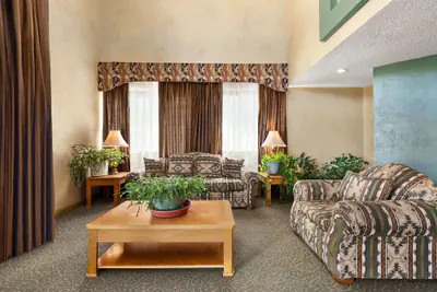 Photo 3 - Baymont by Wyndham Cortez