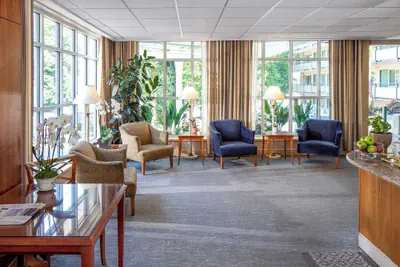 Photo 3 - Park Lane Suites and Inn