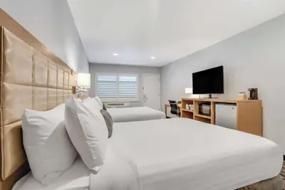 Photo 5 - Sather Berkeley, SureStay Collection by Best Western