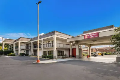 Photo 2 - Clarion Inn Cleveland near University