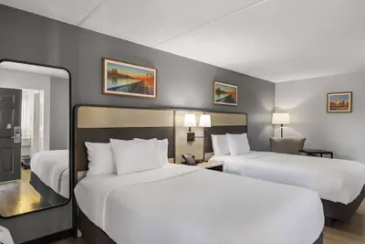 Photo 5 - La Quinta Inn by Wyndham Stockton