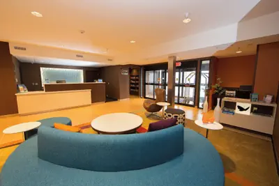 Photo 3 - Fairfield Inn & Suites by Marriott Burlington