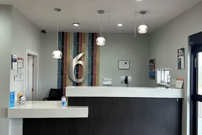 Photo 2 - Motel 6 Brookhaven, MS