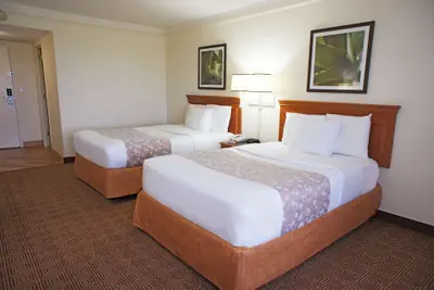 Photo 5 - La Quinta Inn & Suites by Wyndham Coral Springs Univ Dr