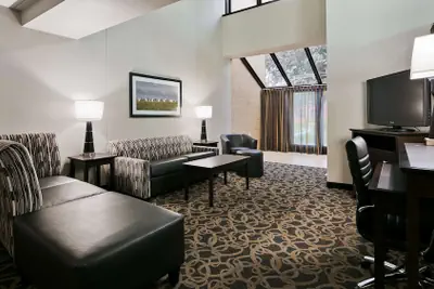 Photo 5 - Best Western Ramkota Hotel