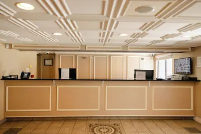 Photo 3 - Windsor Hotel