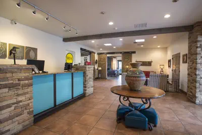 Photo 4 - The Sage Hotel