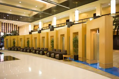 Photo 4 - Pacific Palms Resort