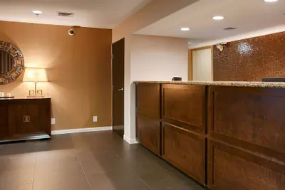 Photo 5 - Best Western Plus Rancho Cordova Inn