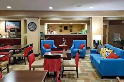 Photo 2 - Comfort Inn, Erie - Near Presque Isle