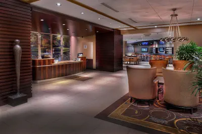 Photo 3 - Sheraton Westport Plaza Hotel St. Louis
