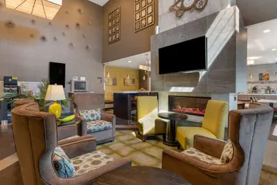 Photo 4 - Best Western Hilliard Inn & Suites
