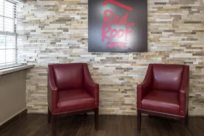 Photo 4 - Red Roof Inn Chipley