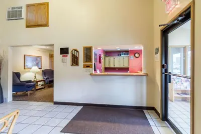 Photo 2 - Red Wing Inn and Suite