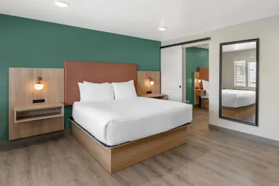 Photo 2 - Best Western Plus Clocktower Inn