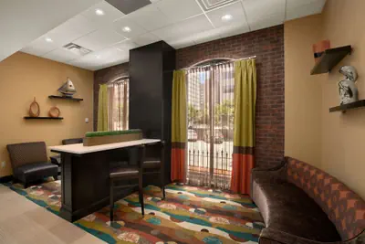 Photo 3 - Days Inn by Wyndham Baltimore Inner Harbor