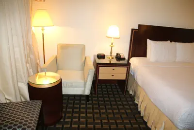 Photo 5 - Bedford Plaza Hotel - Boston