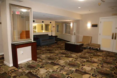 Photo 3 - Bedford Plaza Hotel - Boston