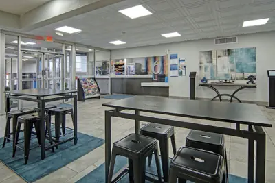 Photo 5 - Motel 6 Mesquite, TX – Town East