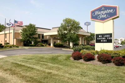 Photo 2 - Hampton Inn Columbus-South
