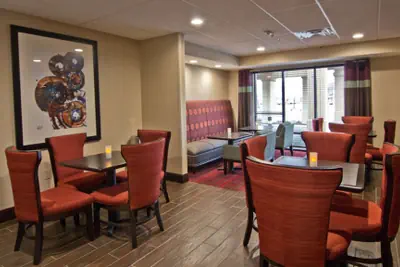 Photo 4 - Hampton Inn Columbus-South