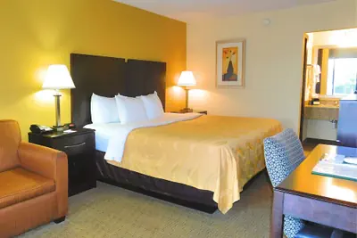 Photo 5 - Quality Inn Jonesville I-77