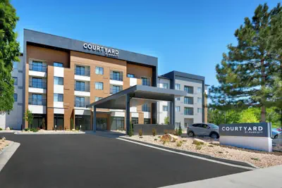 Photo 2 - Courtyard by Marriott Sandy