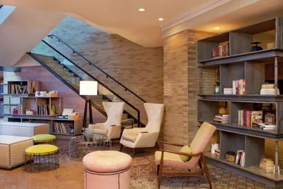 Photo 3 - DoubleTree by Hilton Hotel Nashville Downtown