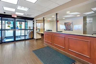 Photo 4 - Comfort Inn Elizabeth City near University