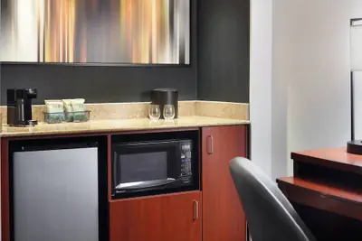 Photo 5 - Courtyard by Marriott Raleigh Midtown